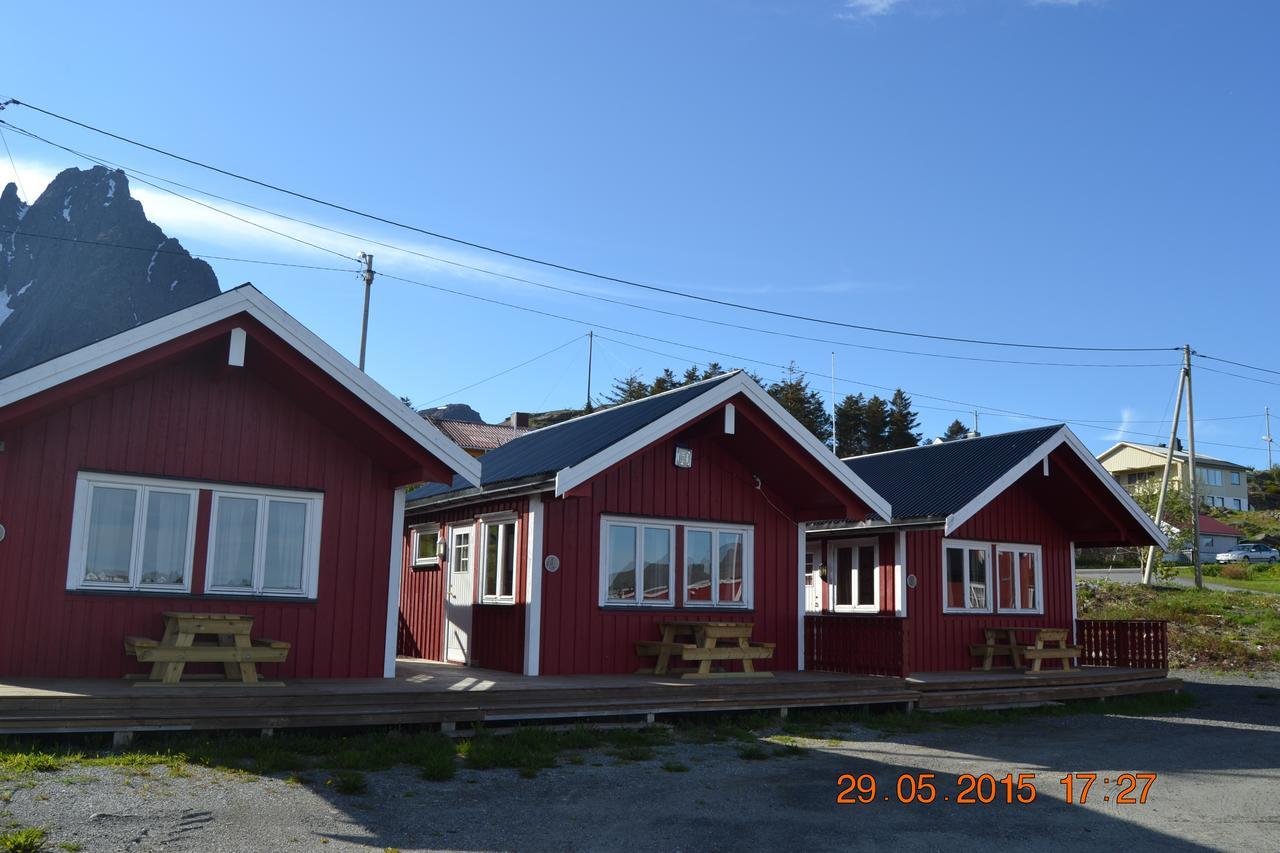 Resort Sjostrand Rorbuer V Borge Iversen As Ballstad